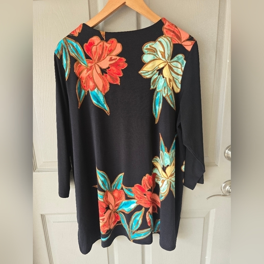 JM Collection Floral Tunic Blouse 1X Women Mixed Print Feminine Stretchy - Picture 10 of 10